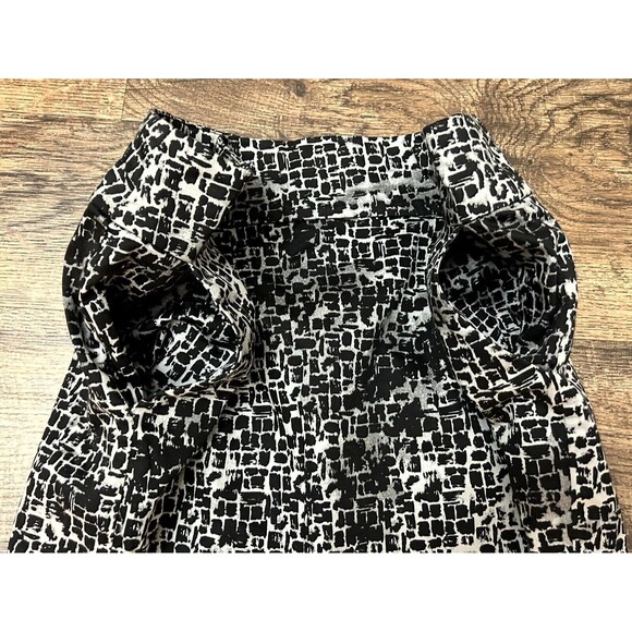 Twenty One Brand Women's Black Animal Print Mini Pencil Skirt Outdoor Size Large - Picture 7 of 7